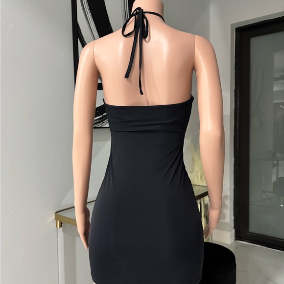 Elegant Black Halter Cut-Out Dress - Picture 3 of 5